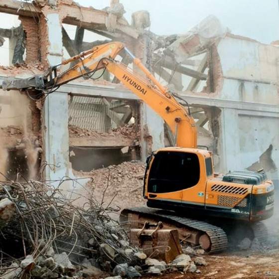 Contratar Serviço de Demolição Industrial Perus - Demolição Construção Civil