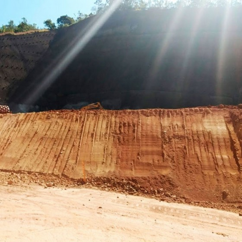 Nivelamento para Construção Barueri - Nivelamento de Terreno Aclive