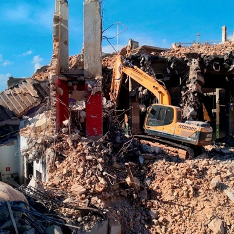 Quanto Custa Demolição Residencial Alto de Pinheiros - Demolição e Terraplanagem